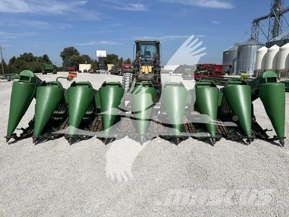 John Deere 893 رؤوس الحصادات الدراسات