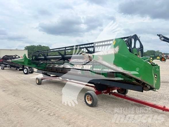 John Deere 925 رؤوس الحصادات الدراسات