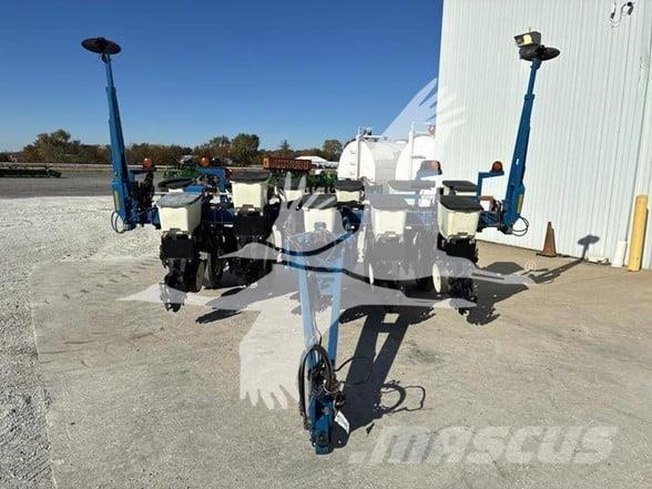 Kinze 3000 معدات بذر