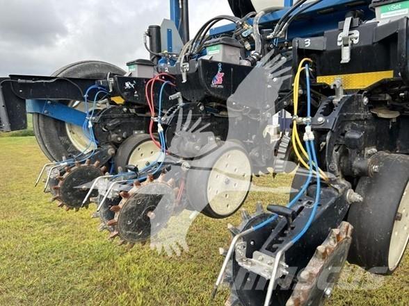 Kinze 3660 معدات بذر