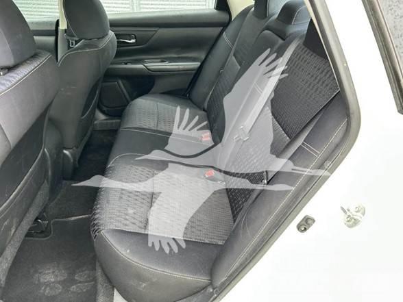 Nissan ALTIMA سيارات