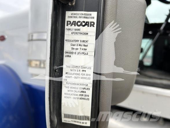 Peterbilt 389 وحدات الجر