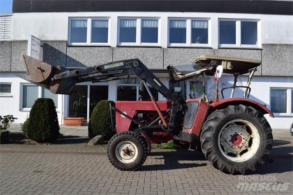 Case IH 624 الجرارات