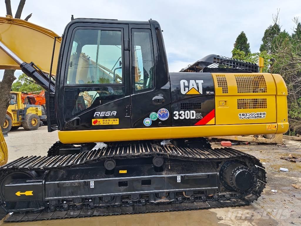 CAT 330D2L حفارات زحافة