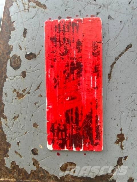 Demarec DRG 15 CW 30 خطاطيف