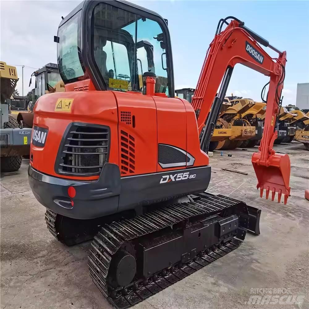 Doosan DX 55-9C حفارات صغيرة أقل من 7 طن (حفارات صغيرة)