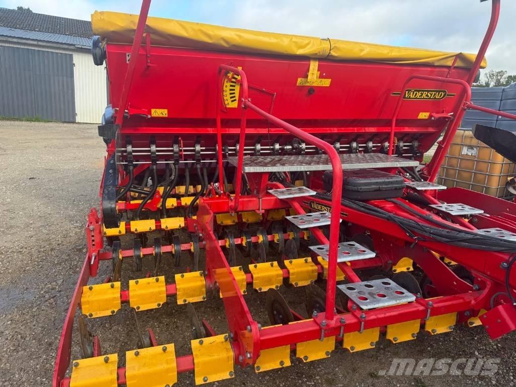Väderstad Rapid400C مثاقيب