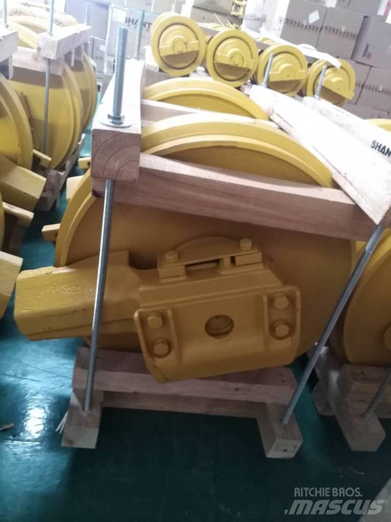 Komatsu D85E-18 المسارات والسلاسل والهيكل السفلي