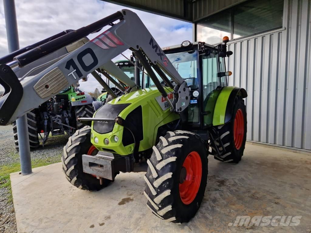 CLAAS Axos 320 CX الجرارات