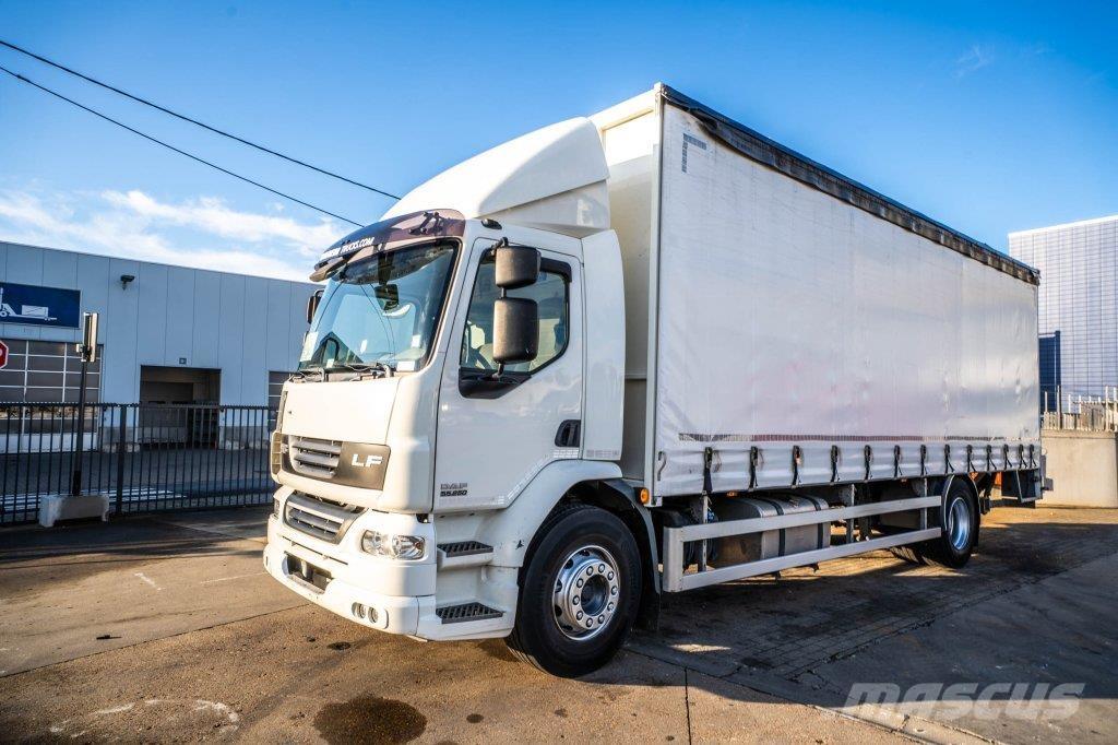 DAF LF 55.250 شاحنات بغطاء جانبي