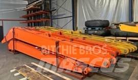 Doosan DX 225 LRA جرافات عكسية