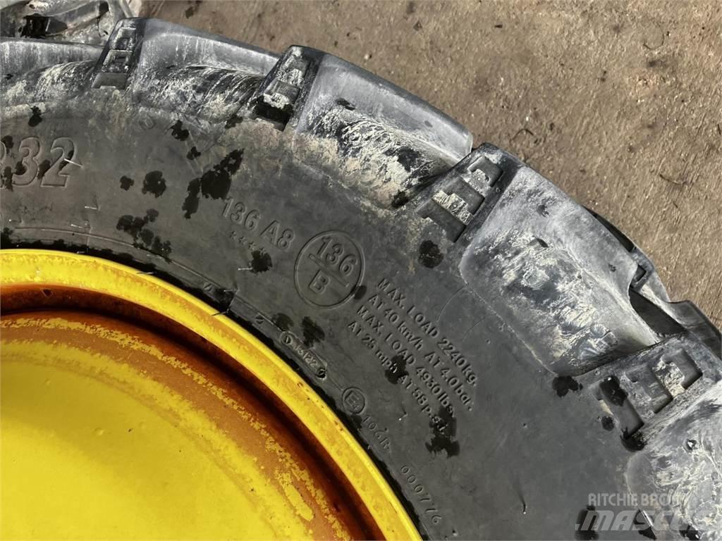 BKT 270/95R32 الإطارات والعجلات والحافات