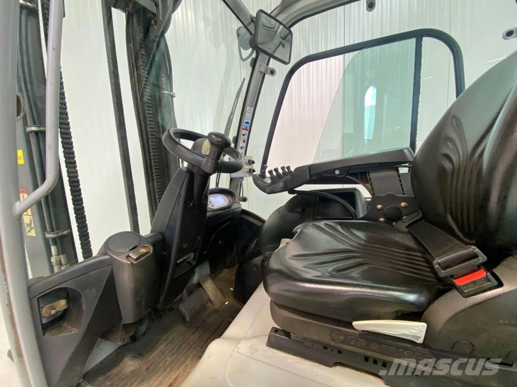 Still RX60-25 شاحنات ذات رافعات شوكية تعمل بالكهرباء