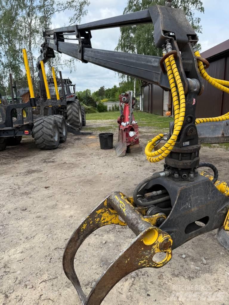 Valtra + KRONOS T 193 الجرارات