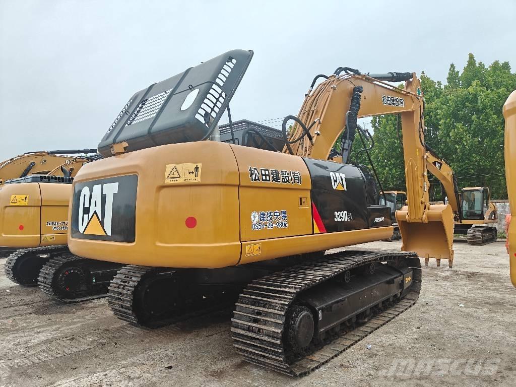 CAT 329 D2 L حفارات زحافة