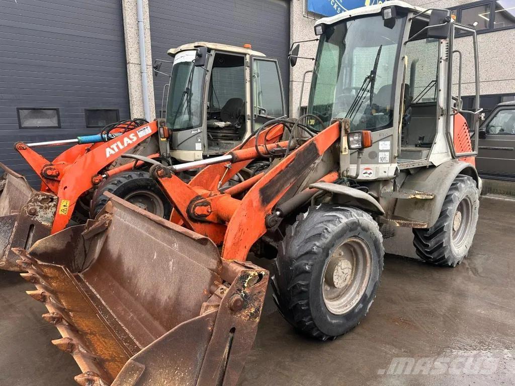 Atlas 65 x4x لوادر بعجل