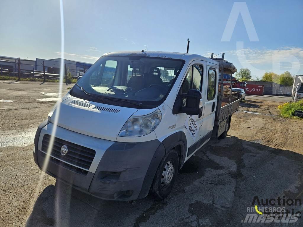 Fiat Ducato 35H شاحنات خفيفة/مفصلية الجوانب