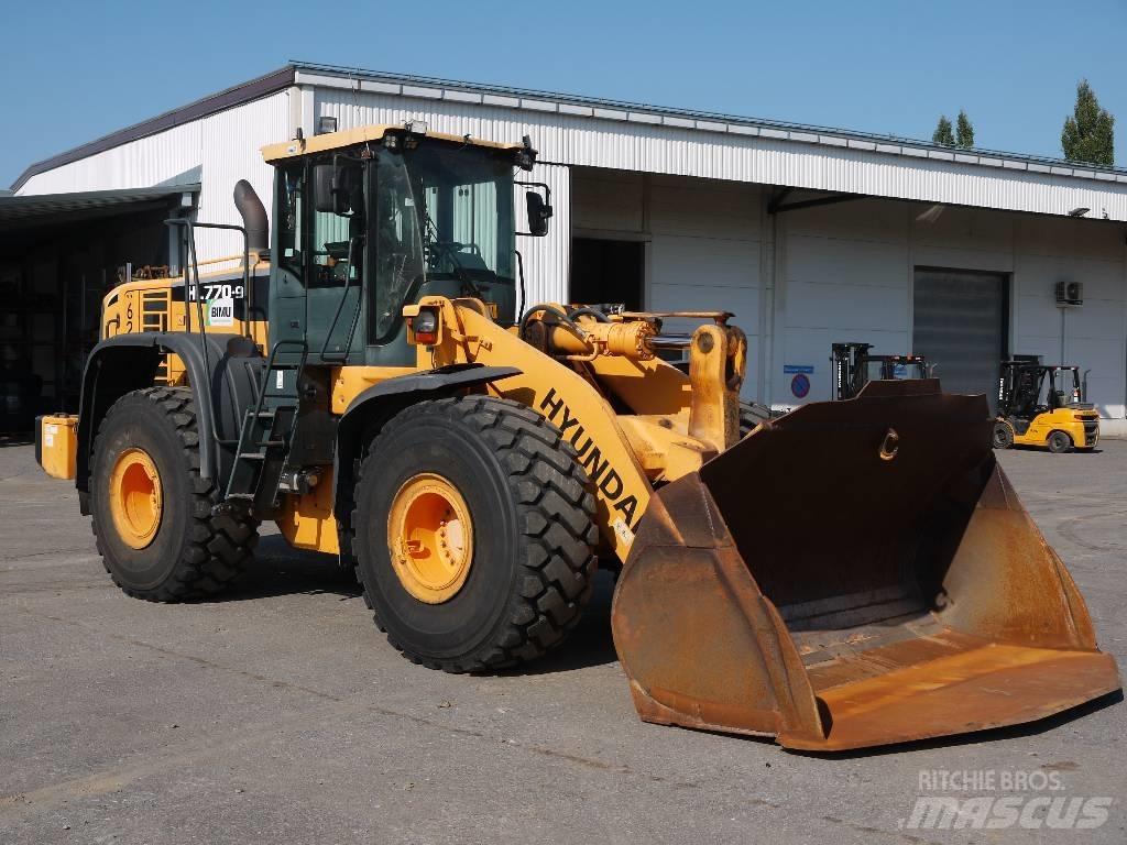 Hyundai HL 770-9 لوادر بعجل