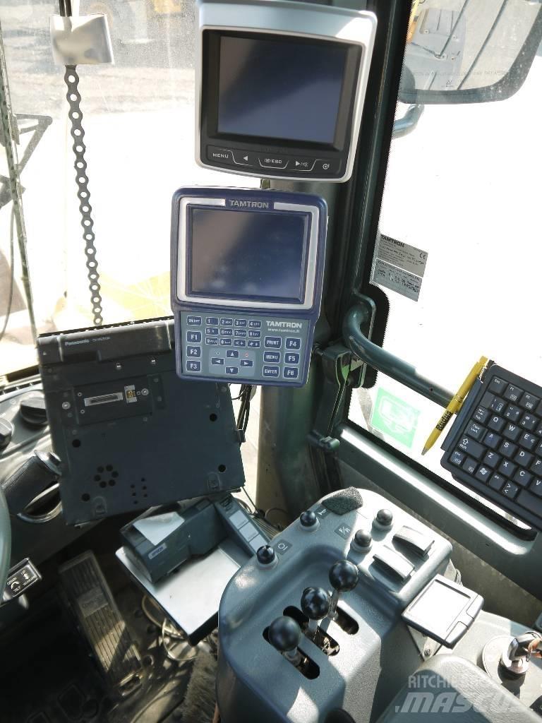 Hyundai HL 770-9 لوادر بعجل