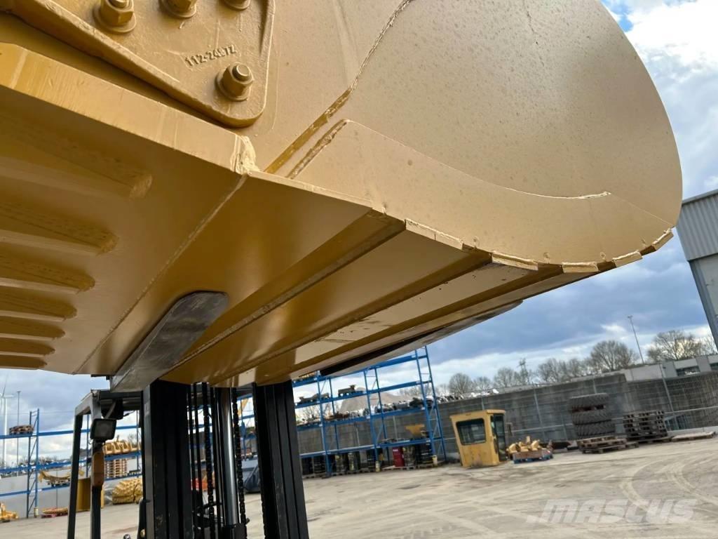 CAT 349D2 - UB دلاء