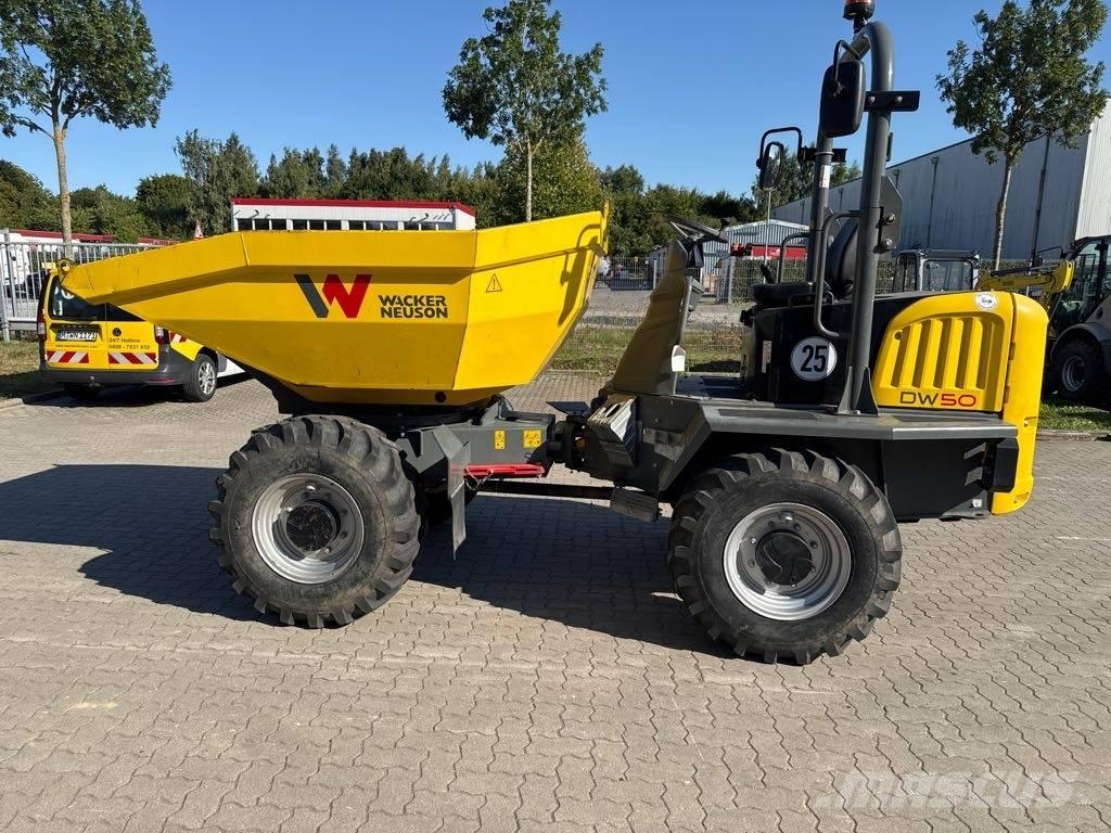 Wacker Neuson DW50 عربات نقل قلابة للمواقع