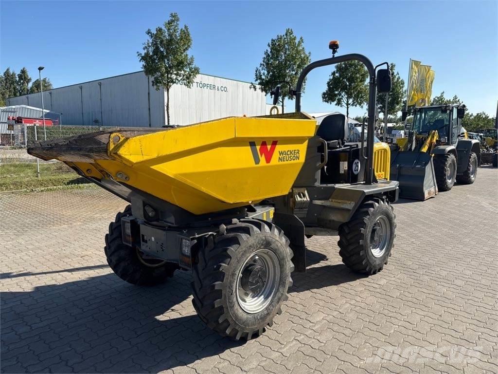 Wacker Neuson DW50 عربات نقل قلابة للمواقع