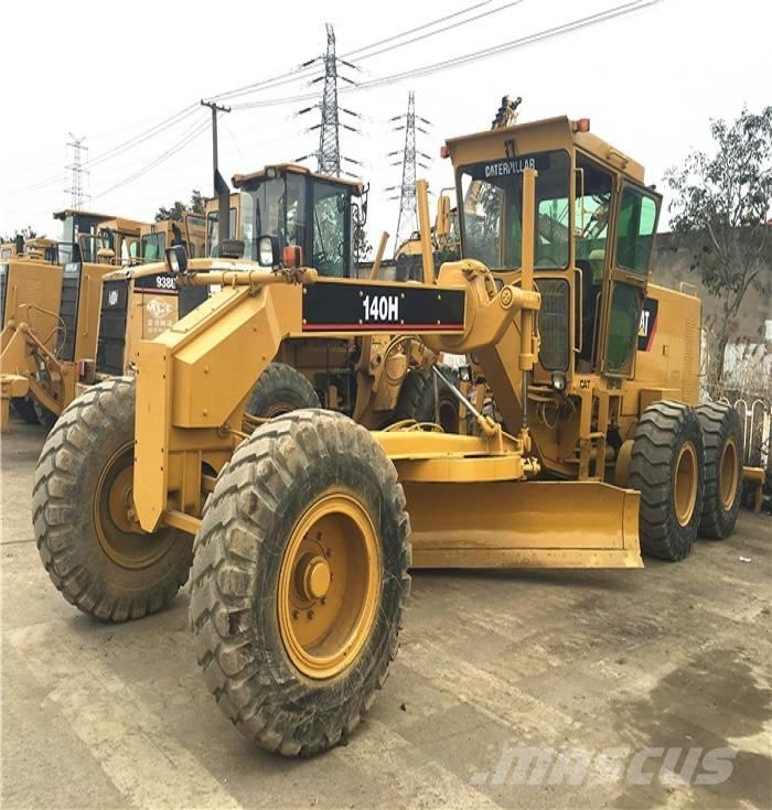CAT 140 H معدات تمهيد الطرق