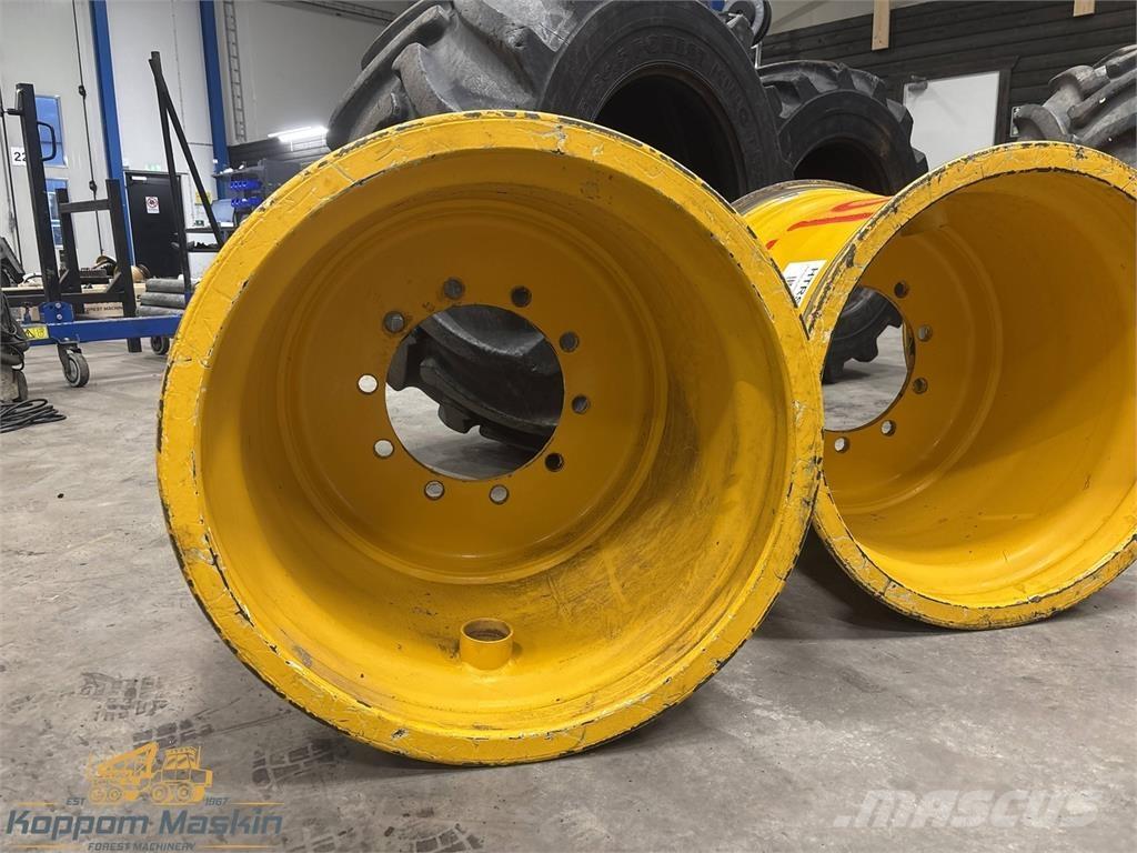 Rottne H8 24x26,5 الإطارات والعجلات والحافات