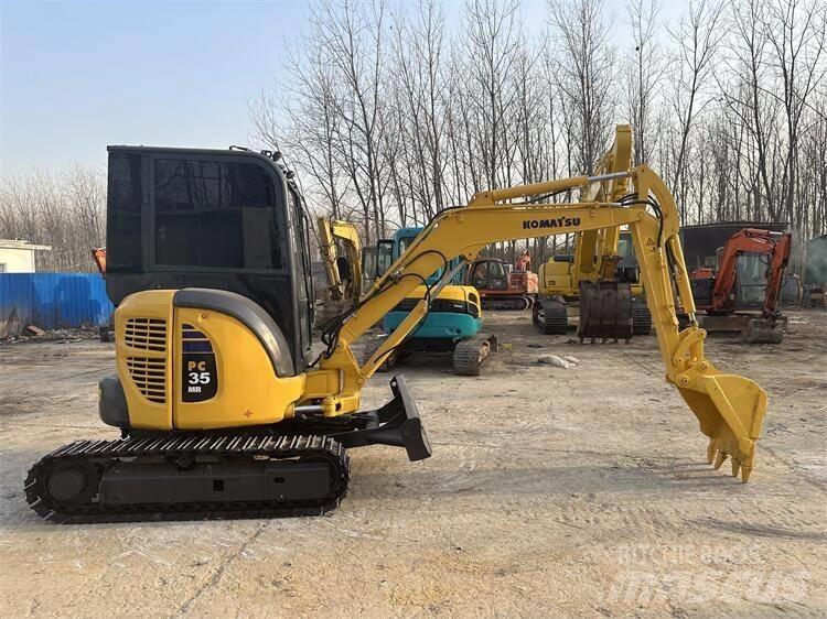 Komatsu PC35 حفارات صغيرة أقل من 7 طن (حفارات صغيرة)