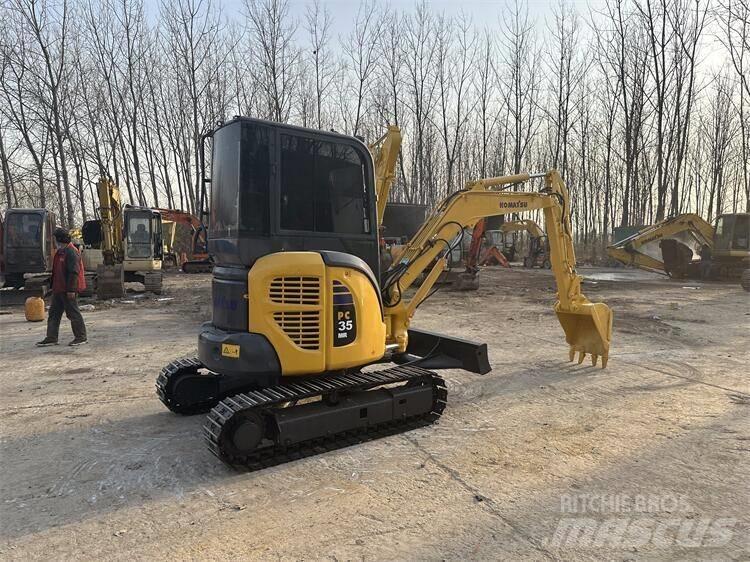 Komatsu PC35 حفارات صغيرة أقل من 7 طن (حفارات صغيرة)