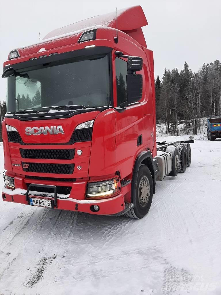 Scania R 650 شاحنات بمقصورة وهيكل