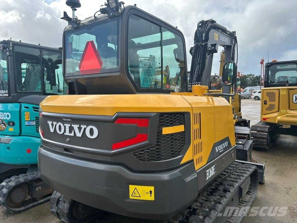 Volvo EC 60 E حفارات وسط 7 طن - 12 طن