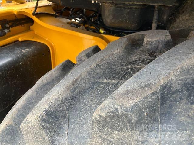 JCB 3CX ECO AEC لوادر ذات جرافات عكسية