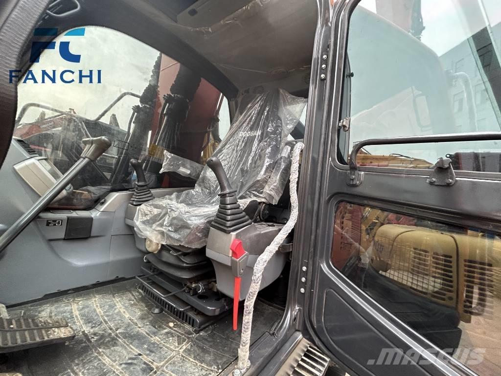 Doosan DX 150 LC-9C حفارات زحافة