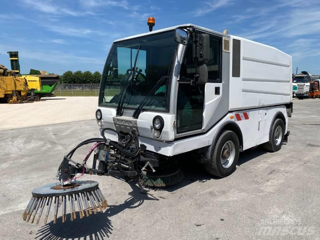 Bucher CityCat 5000 كناسات