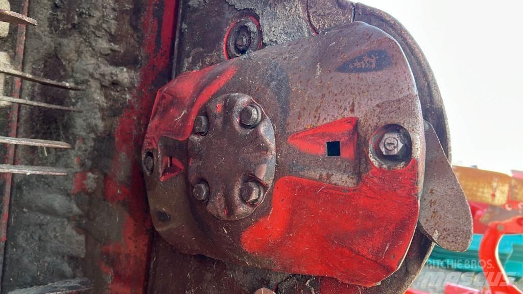 Kuhn FC 9330 D-RA ماكينات جز العشب