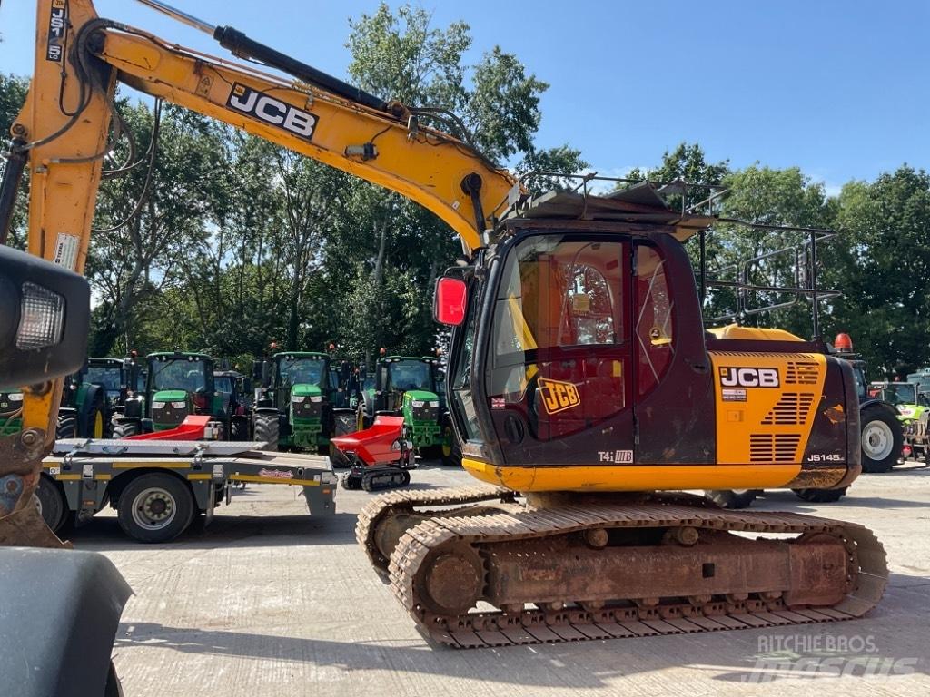 JCB JS 145 LC حفارات زحافة