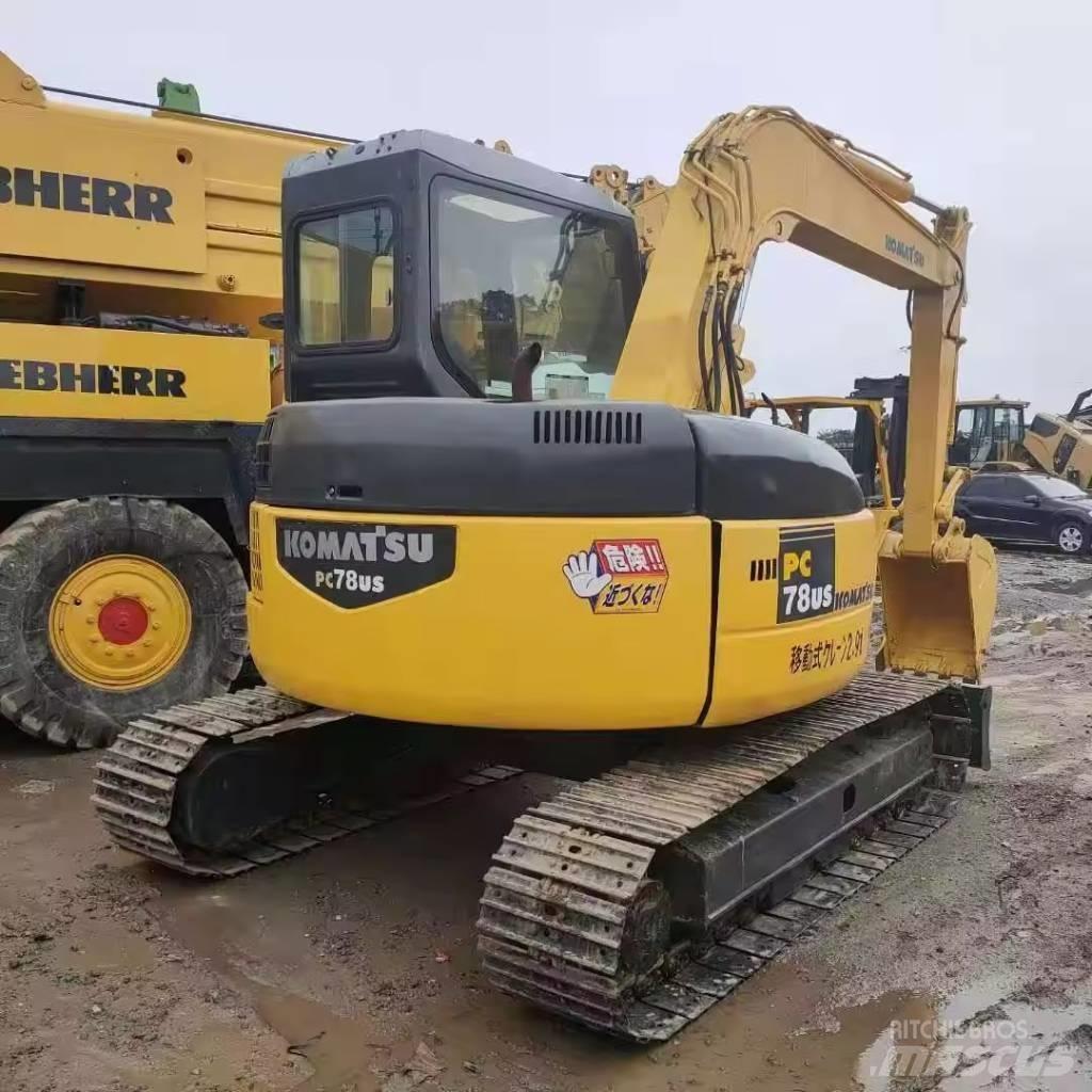 Komatsu PC 78 US حفارات زحافة