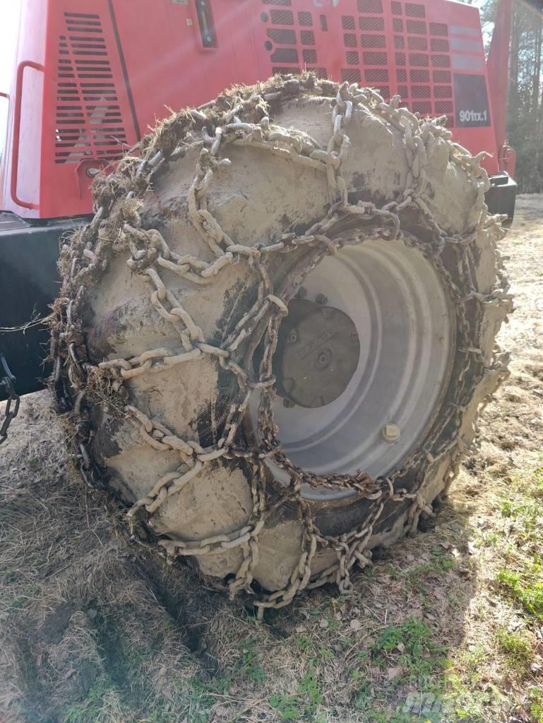 Komatsu 901 TX.1 حصادات