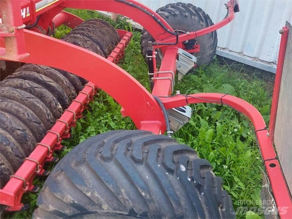 Horsch Joker 8 RT زحافات ساحقة