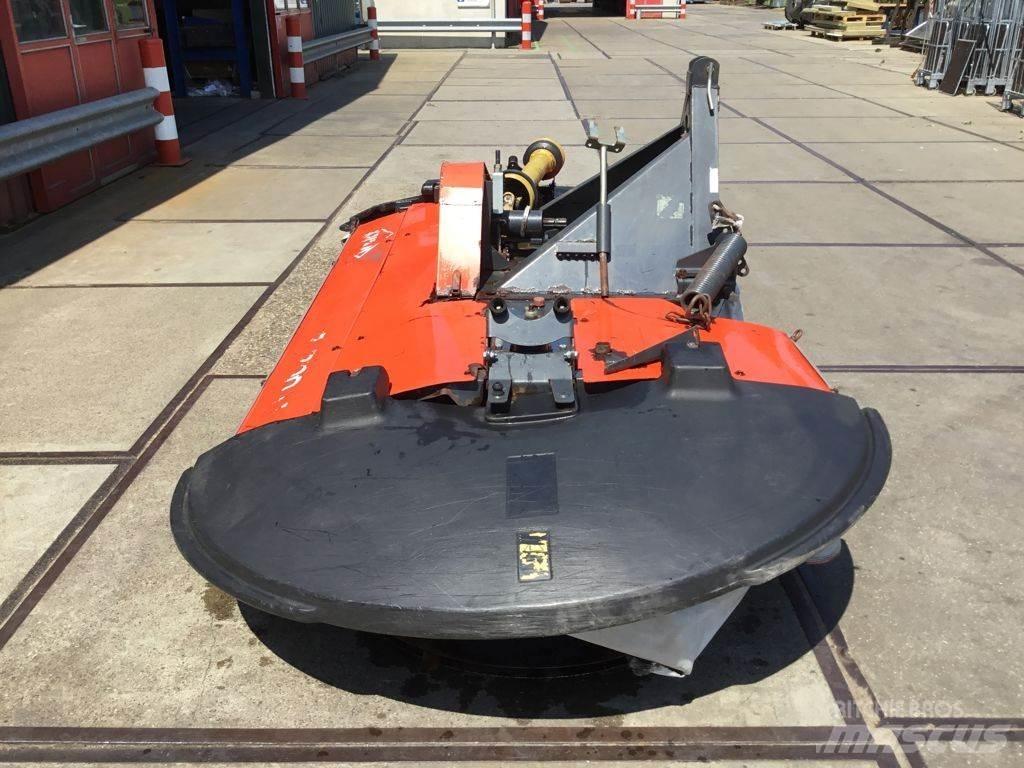 Kuhn 300 F جزازات