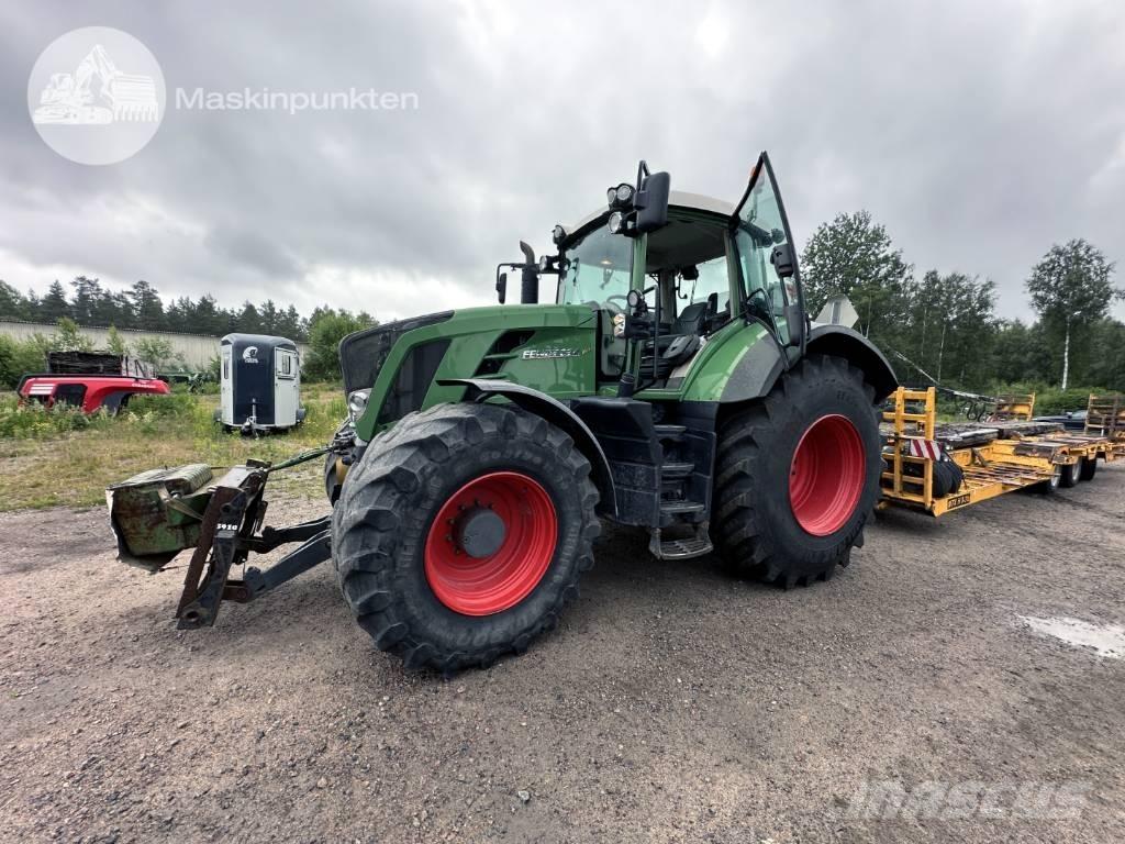 Fendt 824 Vario الجرارات