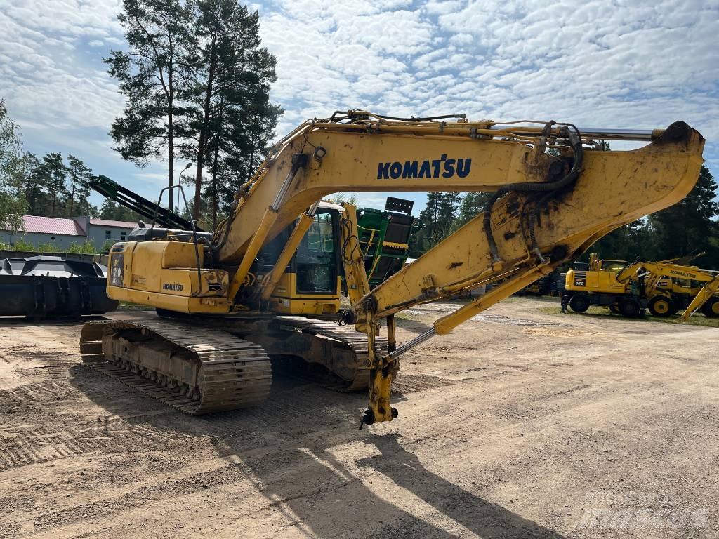 Komatsu PC 210 LC-8 حفارات زحافة