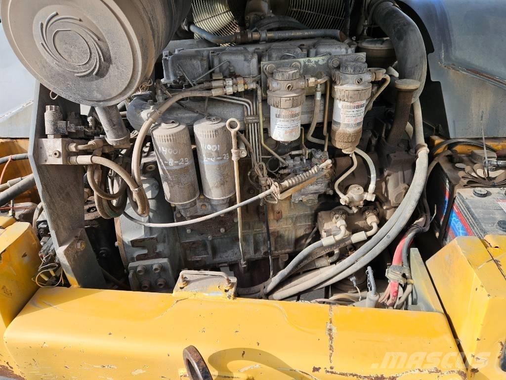 Liebherr L538 لوادر بعجل