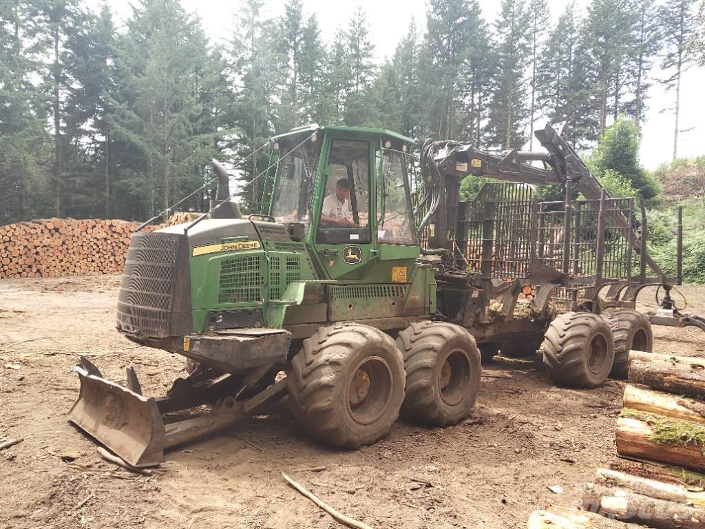 John Deere 1510 G شاحنات