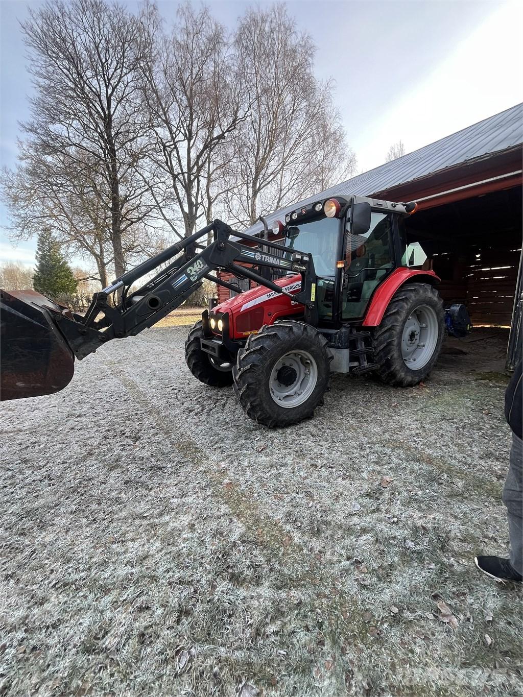 Massey Ferguson 5435 الجرارات
