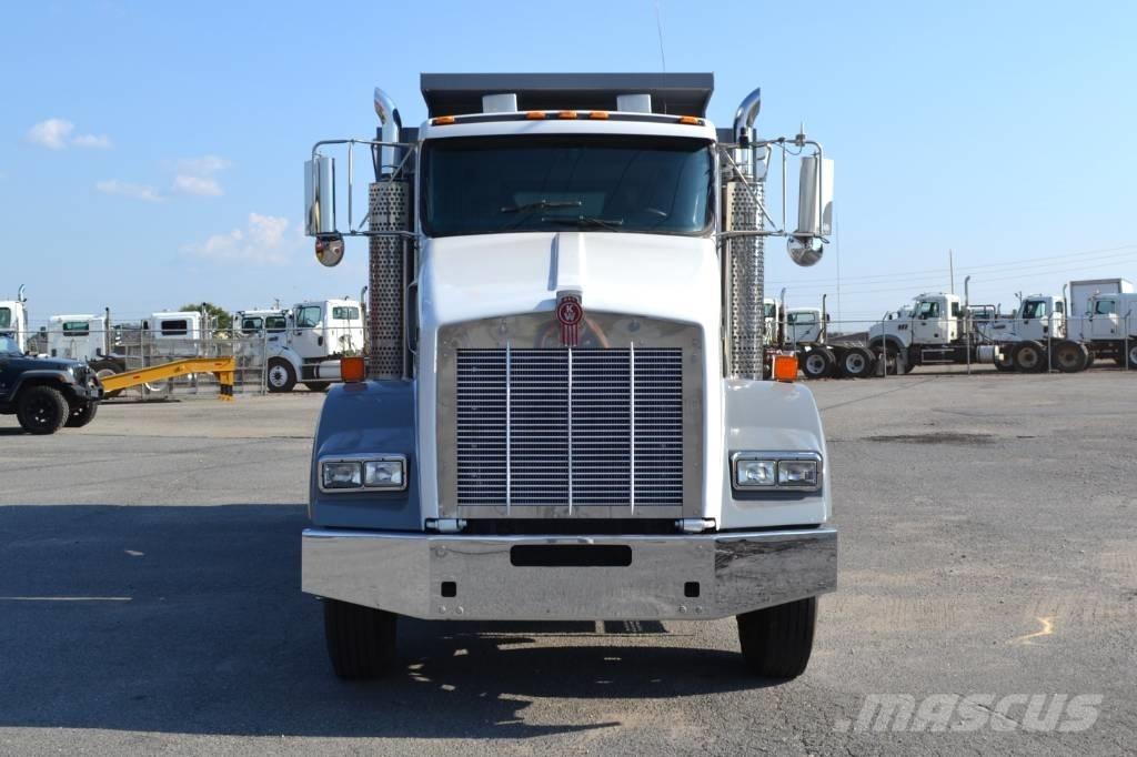 Kenworth T 800 شاحنات قلابة