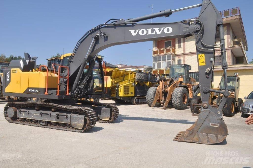 Volvo EC 160 ENL حفارات زحافة