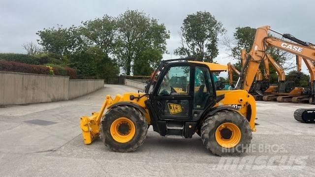 JCB 541-70 Agri معدات مناولة لأغراض الزراعة
