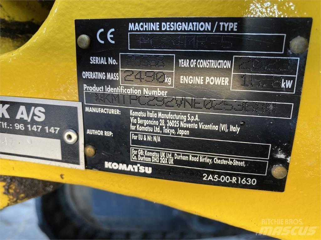 Komatsu PC24MR-5 حفارات بعجل